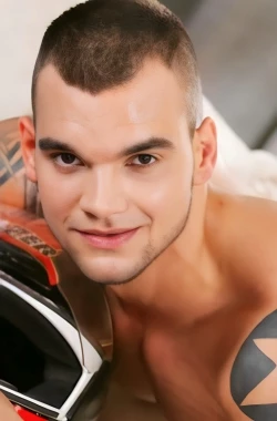 Tom Crua