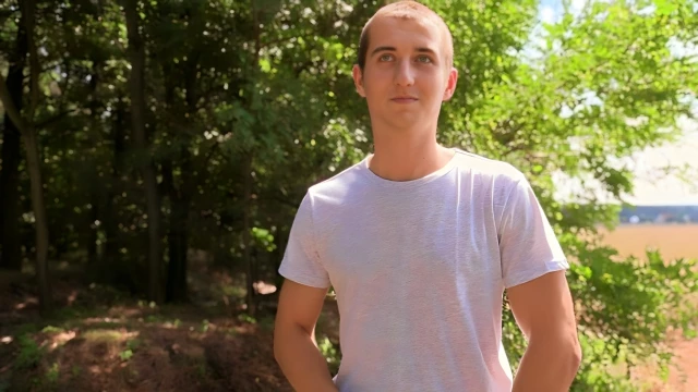 Czech Hottie With A Round Ass Fucked In POV In This One