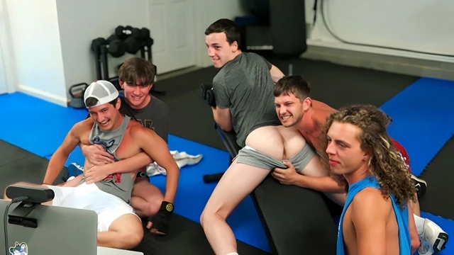 Frizzy-haired Hottie Jack Valor Steals The Show Here