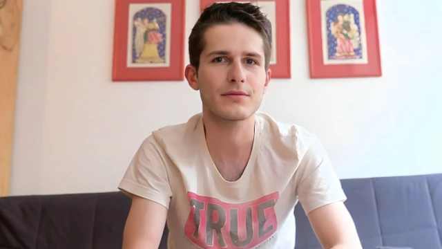 Gaunt Hottie Enjoys Hardcore Gape And A Facial