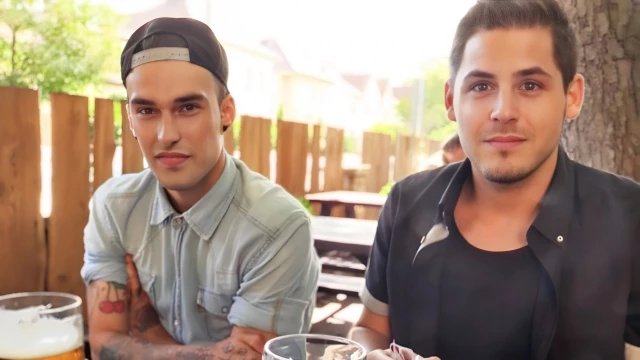 Passionate Prague Threesome With Horned-up Amateurs