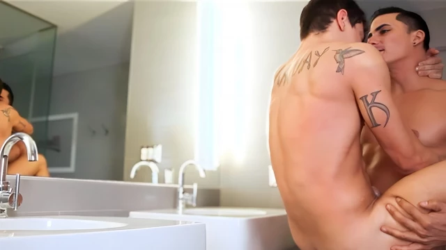 Crazy Hot Anal With Levi Karter And Topher DiMaggio