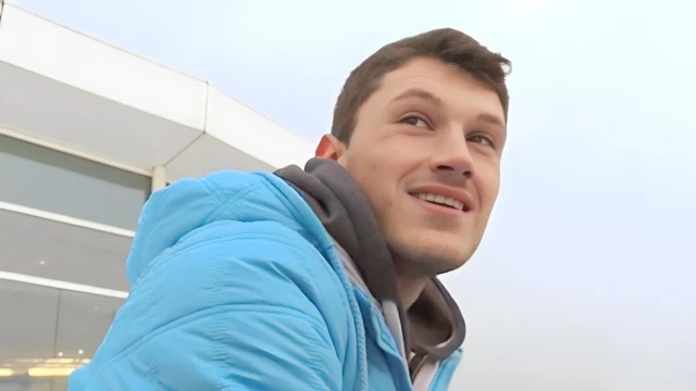 Hairy Amateur Hottie Fucked Anally Before Taking A Facial