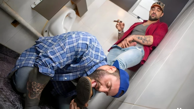 Tuckers Ryan Bones And Markus Kage Fuck In A Restroom