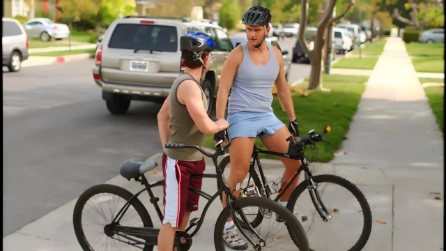 Lucas Knowles & Tucker Scott Are Ready To Explode