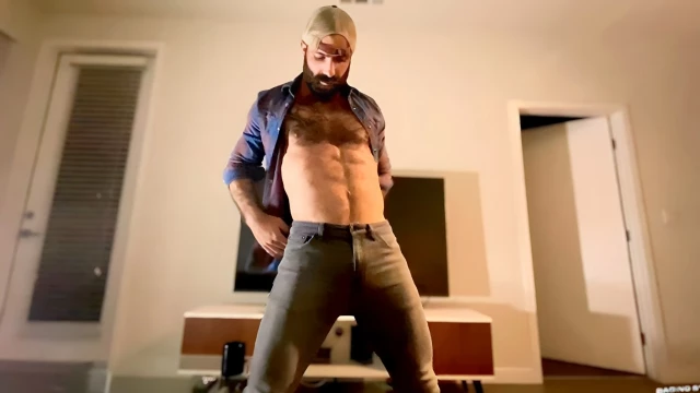 Jake Nicola Blows Vince Parker In POV After A Sexy Dance