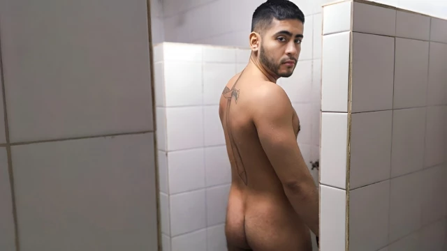 Latin Amateur Licho Fucked In The Ass In The Showers