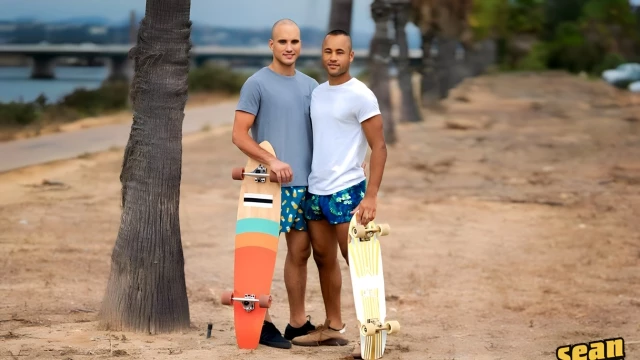Bald White Dude Frankie Fucks Bald Black Dude Chris