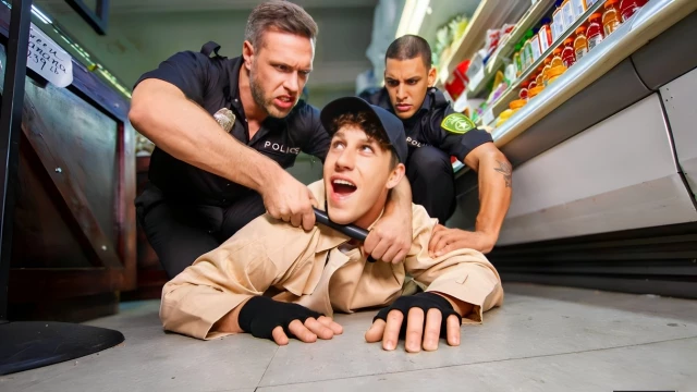 Shoplifter Paul Canon Fucked By Officer Alex Mecum