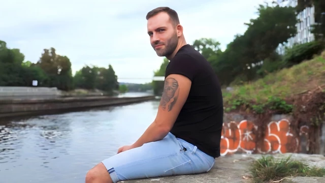 Hairy Booty Czech Hottie Accepts This Dick Inside In POV