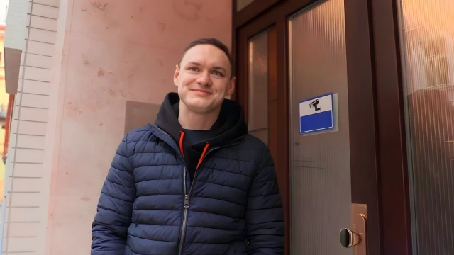 Czech Hottie Gets Fucked In The Ass In A Public Restroom