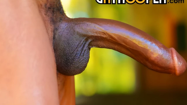 Tobi Snow Is Here To Show His Titanic Cock In HD